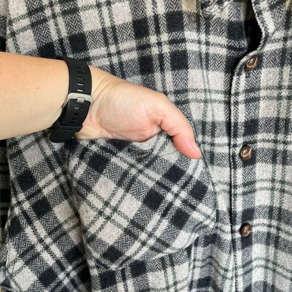 VINTAGE Plaid Fleece Button Down Long Sleeve Shirt Wool Blend Canada Men's Large - Picture 3 of 13